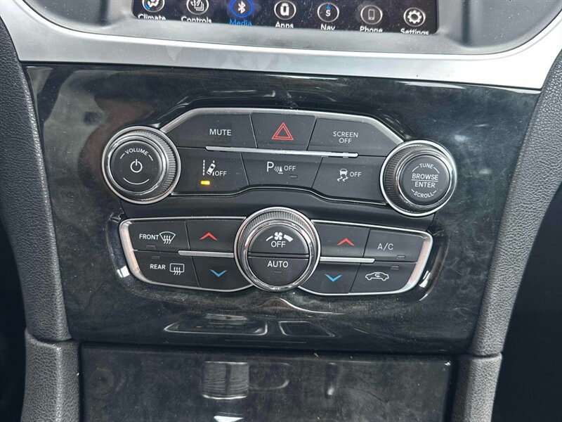 2023 Chrysler 300 Series Touring L AWD - Photo 14 - Acheson, AB T7X 5A3