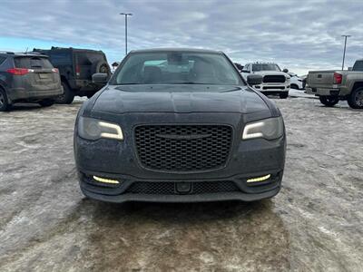 2023 Chrysler 300 Series Touring L AWD - Photo 2 - Acheson, AB T7X 5A3