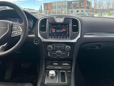 2023 Chrysler 300 Series Touring L AWD - Photo 12 - Acheson, AB T7X 5A3