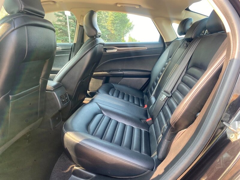 2019 Ford Fusion Hybrid SEL - Photo 15 - Edmonton, AB T5L 2J7