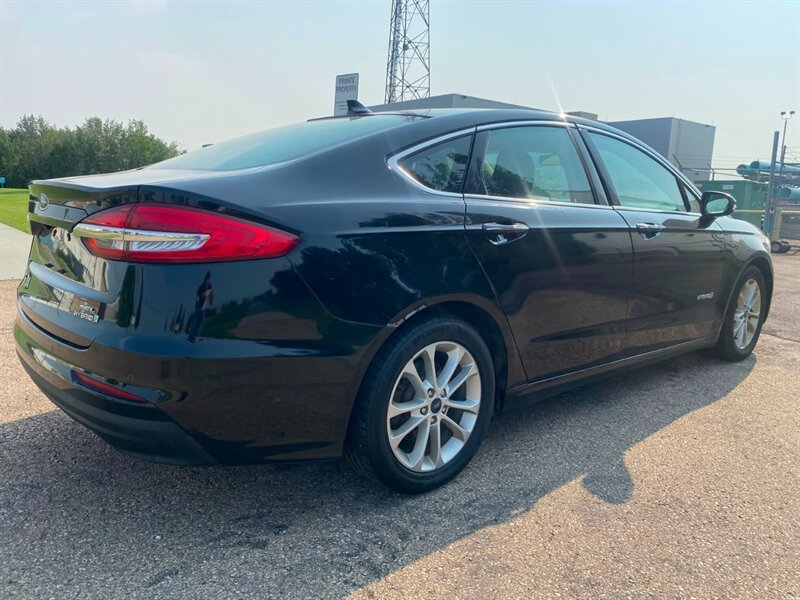 2019 Ford Fusion Hybrid SEL - Photo 8 - Edmonton, AB T5L 2J7