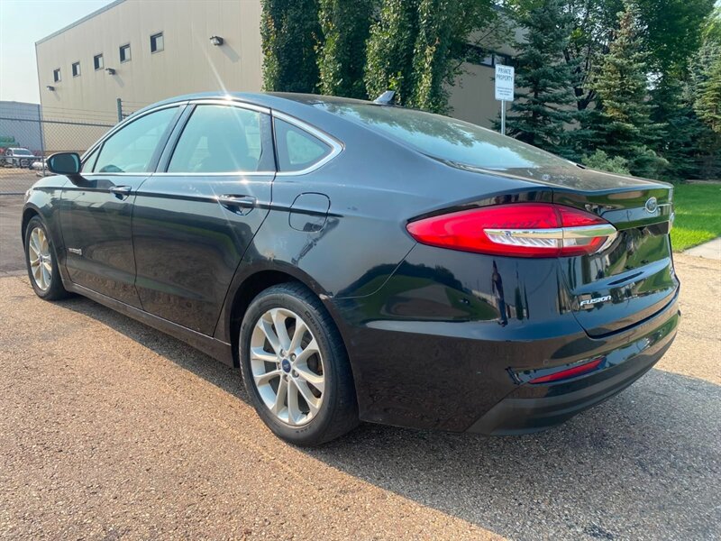 2019 Ford Fusion Hybrid SEL - Photo 6 - Edmonton, AB T5L 2J7