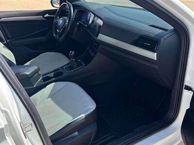 2019 Volkswagen Jetta Highline   - Photo 13 - St Albert, AB T8N 3Z7