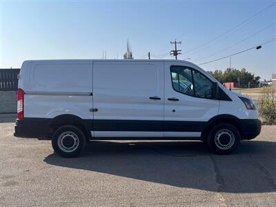 2019 Ford Transit T-250  T-250 130 " Low Rf 9000 GVWR Sliding RH Dr - Photo 6 - Edmonton, AB T5L 2J7