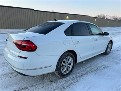 2018 Volkswagen Passat 2.0T S - Photo 8 - St Albert, AB T8N 3Z7