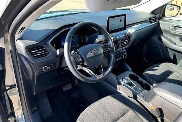 2025 Ford Escape Active AWD - Photo 6 - Edmonton, AB T5L 2J7