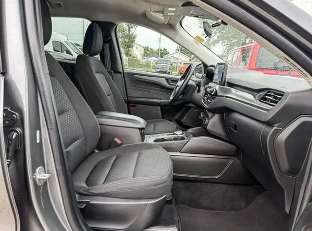2025 Ford Escape Active AWD - Photo 9 - Edmonton, AB T5L 2J7