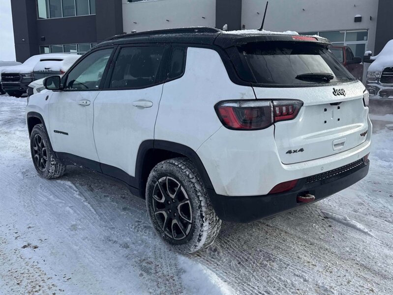 2024 Jeep Compass Trailhawk 4x4 - Photo 4 - Acheson, AB T7X 5A3