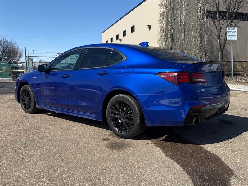 2020 Acura TLX SH-AWD V6 w/Advance - Photo 7 - Edmonton, AB T5L 2J7