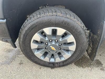 2023 Chevrolet Silverado 2500 Custom Diesel  4X4 - Photo 14 - St Albert, AB T8N 3Z7