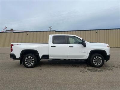 2023 Chevrolet Silverado 2500 Custom Diesel  4X4 - Photo 6 - St Albert, AB T8N 3Z7