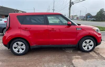 2019 Kia Soul LX   - Photo 6 - Edmonton, AB T5L 2J7