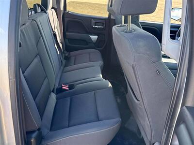 2019 Chevrolet Silverado 1500 LD LT  4x4 - Photo 14 - St Albert, AB T8N 3Z7
