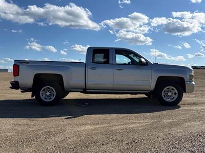 2019 Chevrolet Silverado 1500 LD LT  4x4 - Photo 5 - St Albert, AB T8N 3Z7