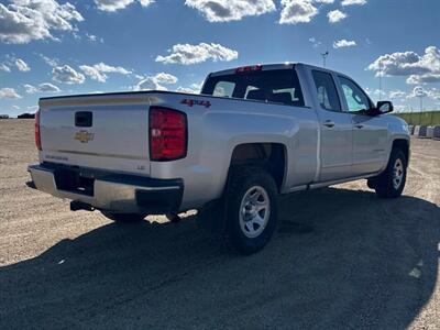 2019 Chevrolet Silverado 1500 LD LT  4x4 - Photo 9 - St Albert, AB T8N 3Z7
