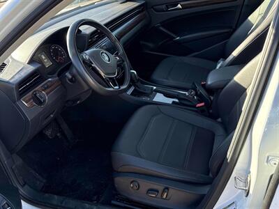 2022 Volkswagen Passat Limited Edition 2.0L Turbo I4   - Photo 10 - Edmonton, AB T5L 2J7