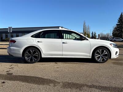 2022 Volkswagen Passat Limited Edition 2.0L Turbo I4   - Photo 6 - Edmonton, AB T5L 2J7