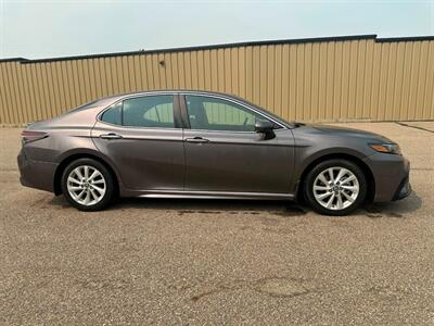 2024 Toyota Camry SE   - Photo 5 - St Albert, AB T8N 3Z7