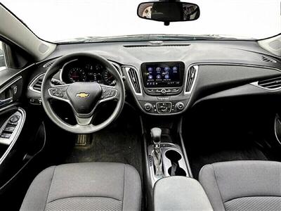 2022 Chevrolet Malibu LS   - Photo 10 - Acheson, AB T7X 5A3