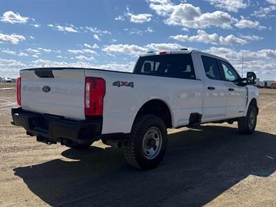 2023 Ford F-350 Super Duty XL Power Stroke 6.7L Biodiesel Turbo V8   - Photo 5 - Edmonton, AB T5L 2J7