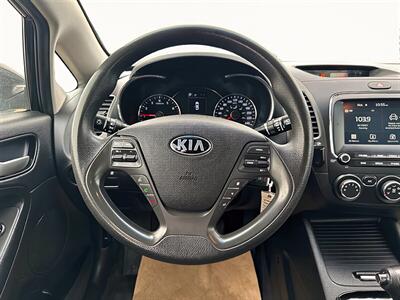 2018 Kia Forte LX   - Photo 12 - Acheson, AB T7X 5A3