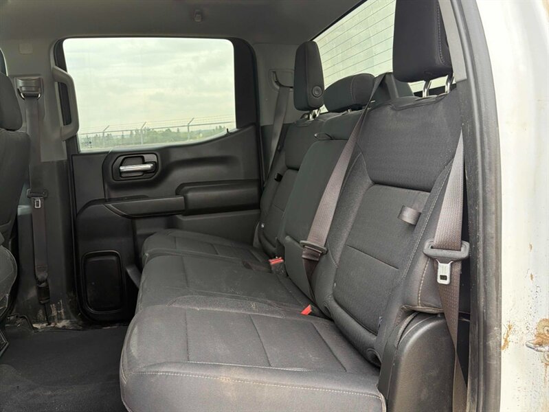 2023 Chevrolet Silverado 1500 Custom Trail Boss 5.3L 4x4 - Photo 16 - St Albert, AB T8N 3Z7