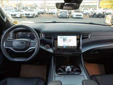 2024 Jeep Wagoneer Carbide  4x4 - Photo 10 - St Albert, AB T8N 3Z7