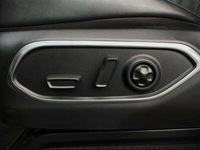 2024 Jeep Wagoneer Carbide  4x4 - Photo 19 - St Albert, AB T8N 3Z7