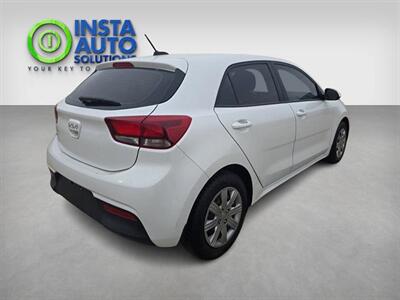 2023 Kia Rio 5-Door LX+   - Photo 9 - St Albert, AB T8N 3Z7