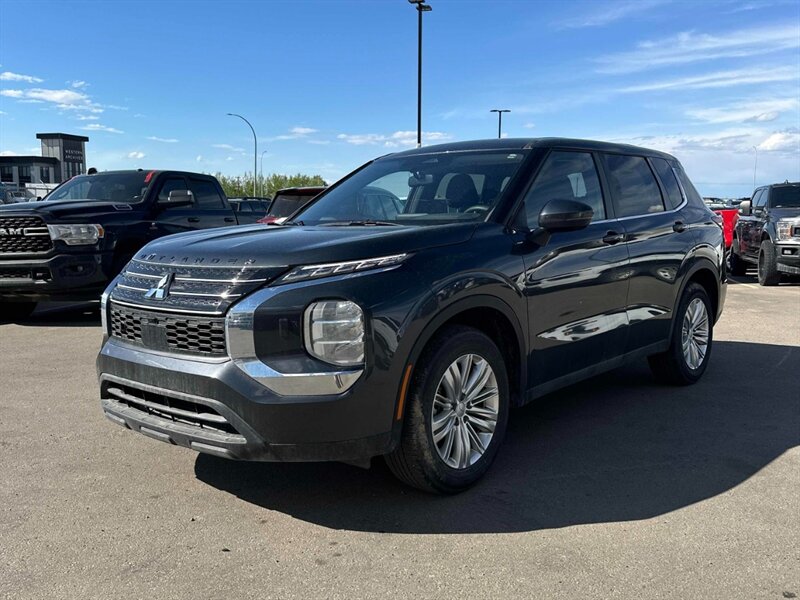 2024 Mitsubishi Outlander ES  AWD - Photo 1 - Acheson, AB T7X 5A3