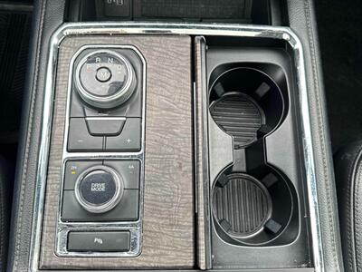 2020 Ford Expedition Limited 8 Passenger  4x4 - Photo 13 - Edmonton, AB T5L 2J7