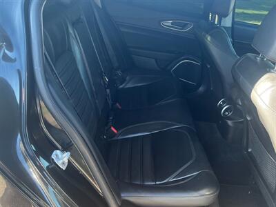 2017 Alfa Romeo Giulia Ti  AWD - Photo 14 - Edmonton, AB T5L 2J7