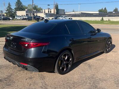 2017 Alfa Romeo Giulia Ti  AWD - Photo 5 - Edmonton, AB T5L 2J7