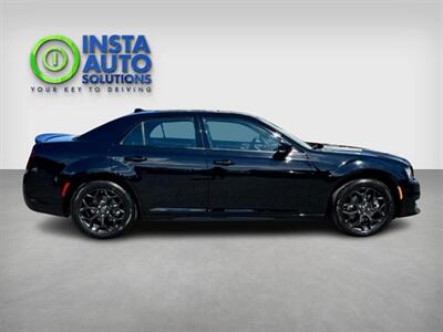 2023 Chrysler 300 Series S  AWD - Photo 3 - St Albert, AB T8N 3Z7