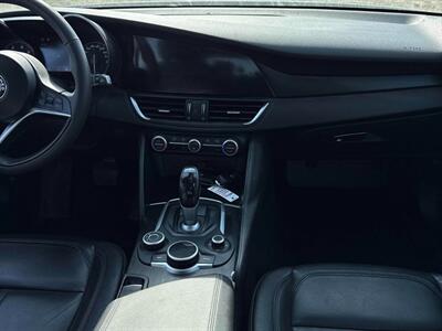 2017 Alfa Romeo Giulia  AWD - Photo 9 - Acheson, AB T7X 5A3