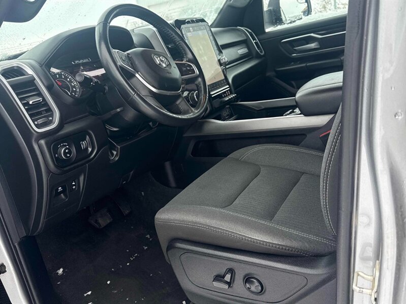 2023 RAM 1500 Big Horn Night Crew Cab 4x4 - Photo 9 - Edmonton, AB T5L 2J7
