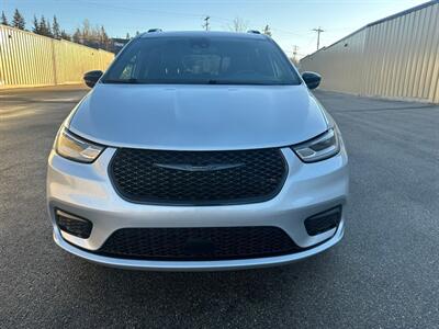 2024 Chrysler Pacifica Touring L Sunroof S package   - Photo 5 - St Albert, AB T8N 3Z7