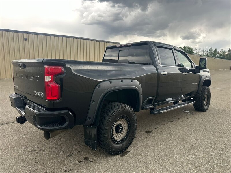 2023 Chevrolet Silverado 3500 High Country Diesel Z-71 4x4 - Photo 8 - St Albert, AB T8N 3Z7