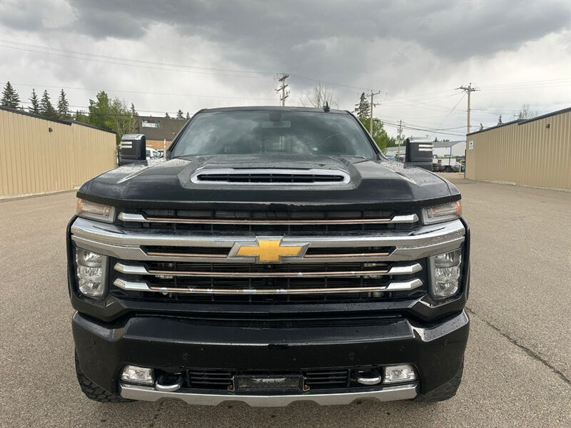 2023 Chevrolet Silverado 3500 High Country Diesel Z-71 4x4 - Photo 4 - St Albert, AB T8N 3Z7