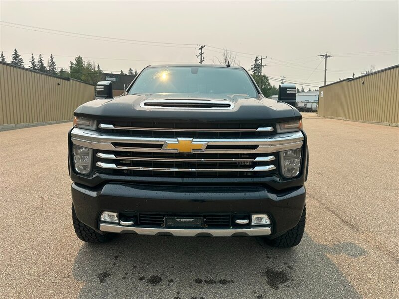 2023 Chevrolet Silverado 3500 High Country Diesel Z-71 4x4 - Photo 4 - St Albert, AB T8N 3Z7