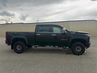 2023 Chevrolet Silverado 3500 High Country Diesel Z-71 4x4 - Photo 5 - St Albert, AB T8N 3Z7