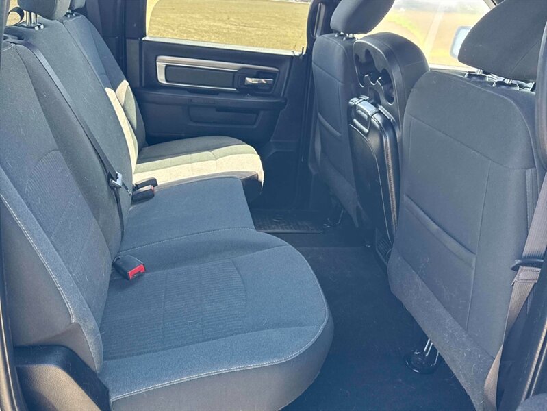 2022 RAM 1500 Classic Warlock 4x4 - Photo 11 - St Albert, AB T8N 3Z7