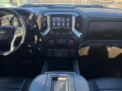 2022 Chevrolet Silverado 3500 HD LT Diesel Dually 4x4 Truck - Photo 11 - Edmonton, AB T5L 2J7