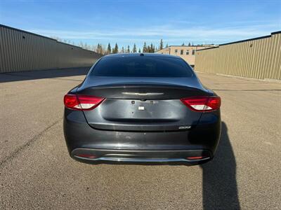 2016 Chrysler 200 Limited Sunroof Nav - Photo 7 - St Albert, AB T8N 3Z7