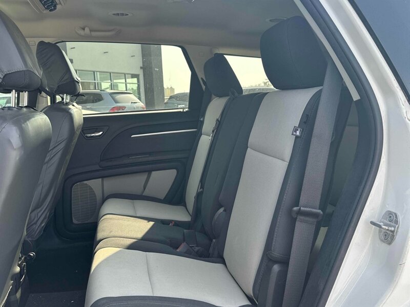 2009 Dodge Journey SXT AWD - Photo 15 - Acheson, AB T7X 5A3