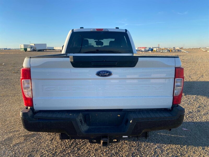 2022 Ford F-350 Super Duty XL AWD - Photo 9 - Edmonton, AB T5L 2J7