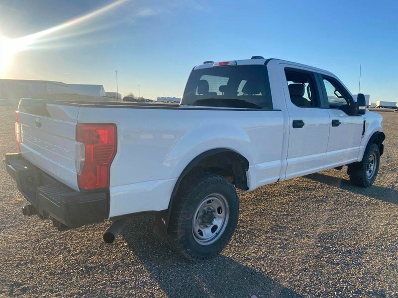 2022 Ford F-350 Super Duty XL AWD - Photo 7 - Edmonton, AB T5L 2J7