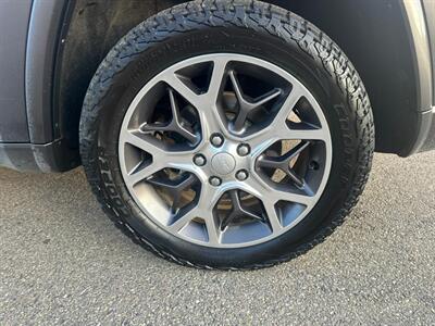 2018 Jeep Grand Cherokee Sterling Edition 5.7L Hemi  4X4 - Photo 17 - St Albert, AB T8N 3Z7