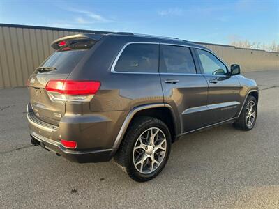 2018 Jeep Grand Cherokee Sterling Edition 5.7L Hemi  4X4 - Photo 7 - St Albert, AB T8N 3Z7