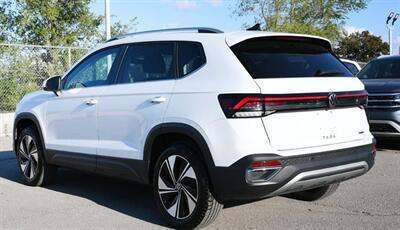 2025 Volkswagen Taos SE 4Motion  AWD - Photo 5 - St Albert, AB T8N 3Z7